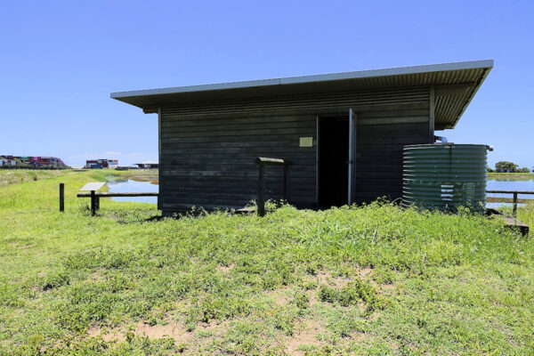 Port Of Brisbane Shorebird Roost Hide