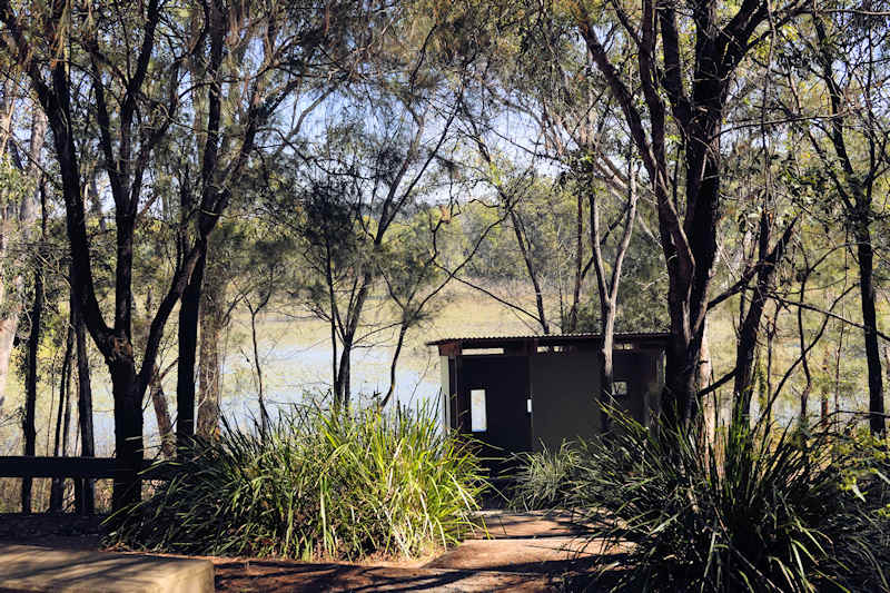 Berrinba Wetland Reserve Birdhide